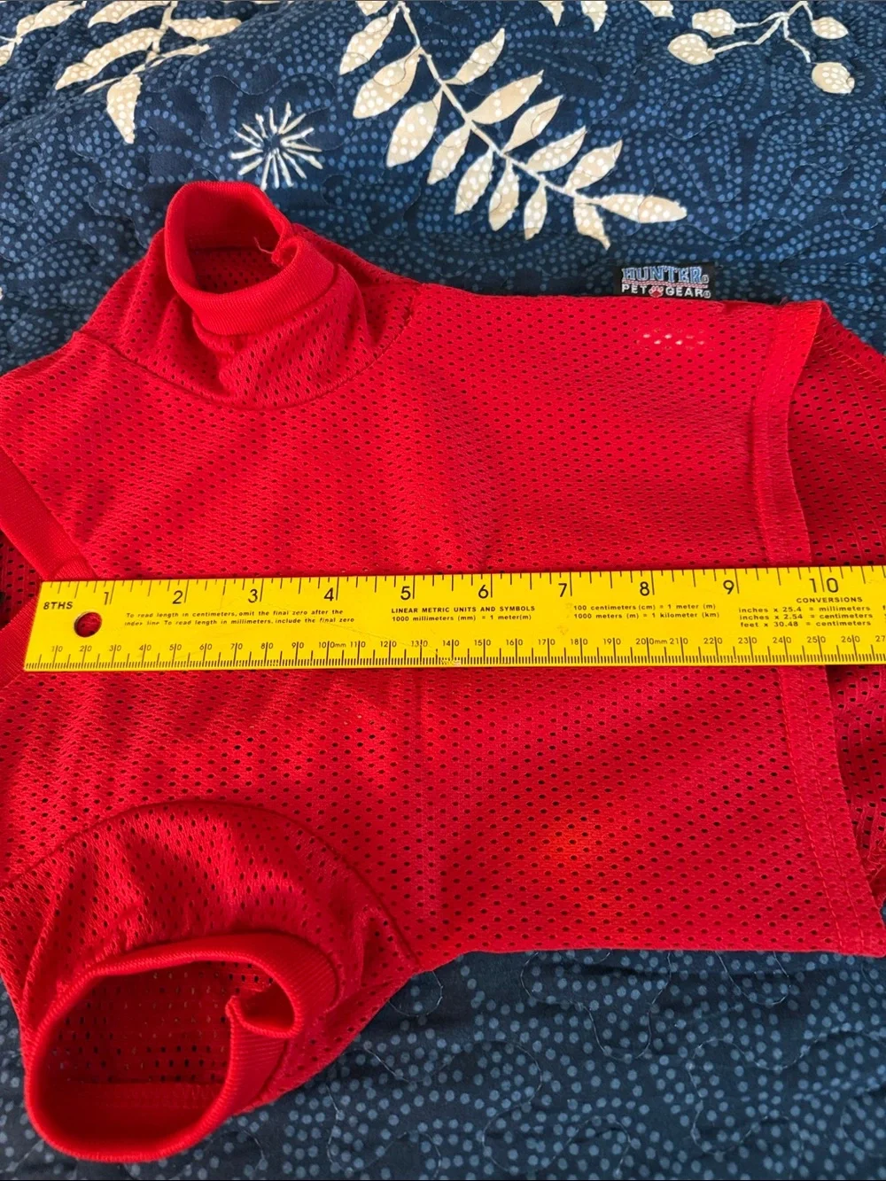 Buccaneers Hunter Pet Gear Red Pet Jersey Size M